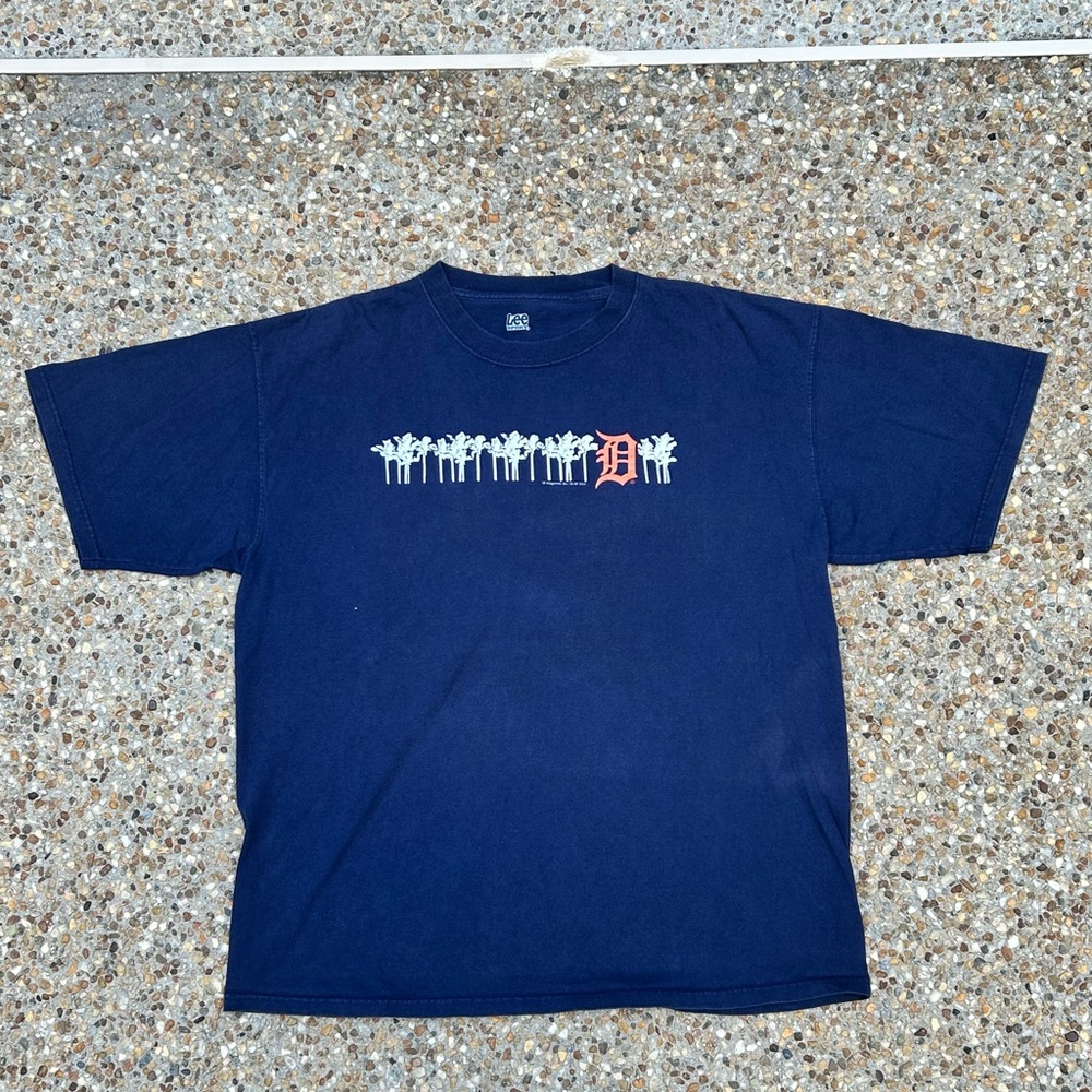 2007 mlb Detroit tiger baseball graphic tee